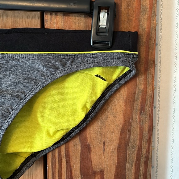 Speedo Bikini - Picture 4 of 6